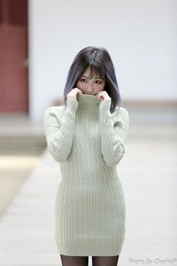 白衣侠女