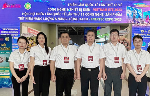 ������� ������������Խ��ǧ��